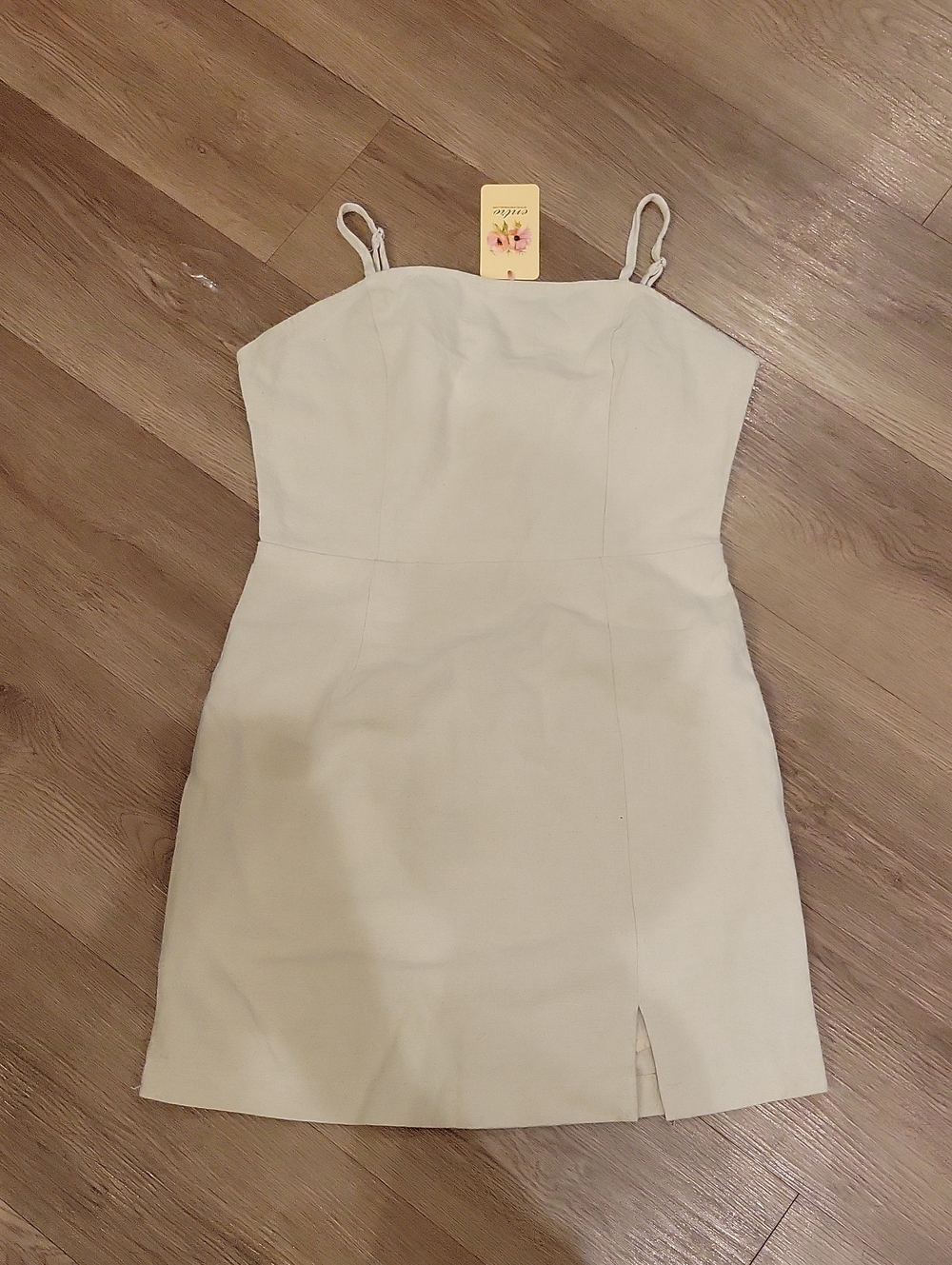 NWT Entro Little Cream/ Tan Lined Dress